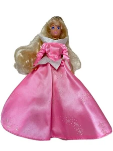 Mattel Disney Musical Prinzessin Aurora Dornröschen - Bild 1 von 4