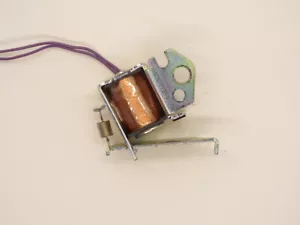 Solenoide para HP Color LaserJet Pro MFP M477FNW M477FDW M477FDN RM2-7360 - Imagen 1 de 3