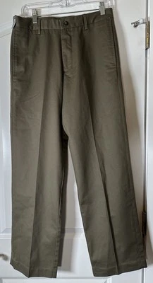 Pantalones chinos Izod Madison nuevos con etiquetas con Sportflex verde plisado para hombre talla 30X 30 informales Foto 1 de 4