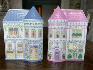 Lenox Village 2 fioriere a forma di casa rosa e blu 1993 - Foto 1 di 15