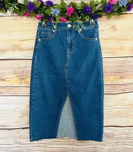 Rue21 blau Medium Wash Frontschlitz knielanger Jeansrock Größe S neu mit Etikett - Bild 1 von 10