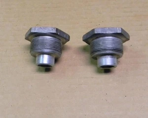 PAIR USED BSA TRIUMPH 650 TRIDENT CONICAL FORK UNF THREAD FORK CAP NUTS - Bild 1 von 1