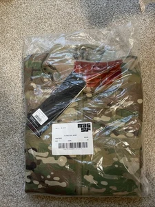 New Medium Massif FC Free IWOL Jacket - Picture 1 of 4