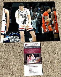 DONOVAN CLINGAN SIGNED 8X10 Photo JSA COA UConn Huskies Champions - Picture 1 of 2