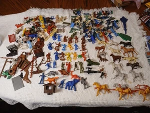 MARX TIM-MEE Soldiers Cowboys Indians Horses Dinosaurs Ideal Princess Aleta - Picture 1 of 15