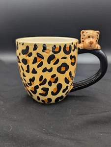 YOUR FAVORITE MUG! Vintage Pier 1 imports cheetah coffee mug 5"x6" collectors - Picture 1 of 3
