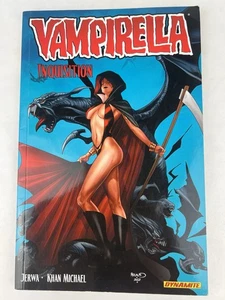 Vampirella Inquisition Vol.4 1ª impresión autografiada por Brandon Jerwa + extra - EX - Imagen 1 de 10