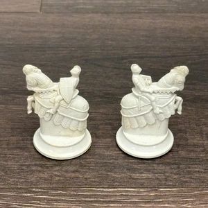 Set of 2 Kingsway Florentine 1947 Replica 11th Century Chess Piece WHITE KNIGHTS - Picture 1 of 12