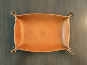 👜 Bandeja de valet de cuero con brida Filson - Bronceado | Hecho en EE. UU. | ¡Descontinuada!! - Imagen 1 de 2