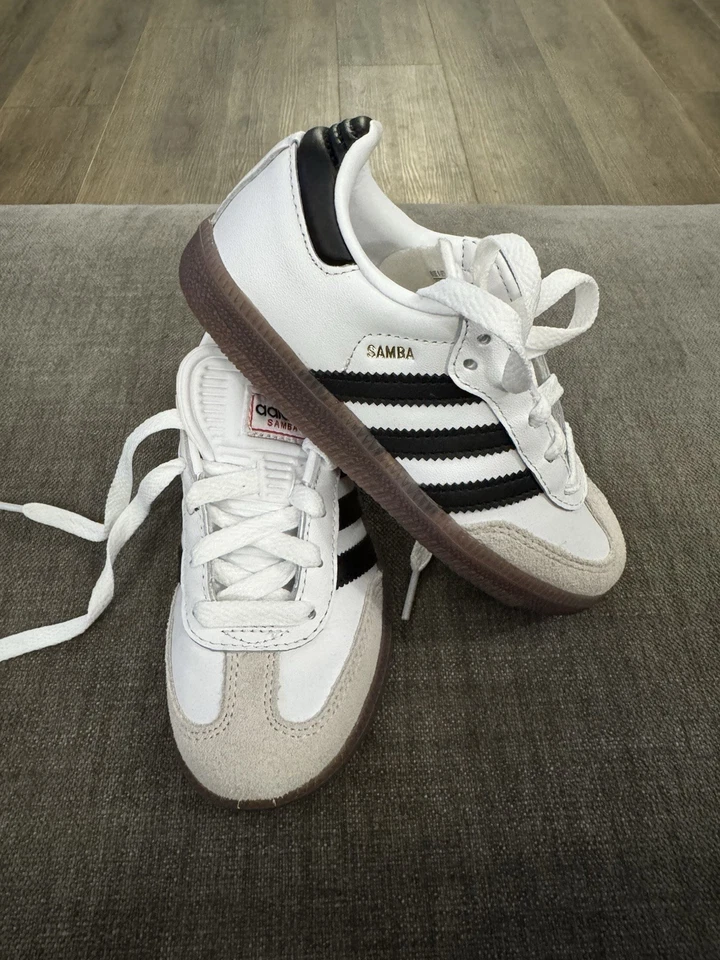 Adidas Kids Junior Samba Indoor Soccer Shoes Sneakers Size 11K - Image 1 of 3