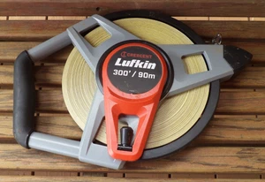Crescent Lufkin 300' x 90m Tape Measure 300 feet Easy Rewind Construction Build - Picture 1 of 4