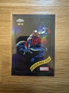2025 Topps Chrome Marvel - Spider-Man 2099 - Black Refractor #8/10 - Bild 1 von 2