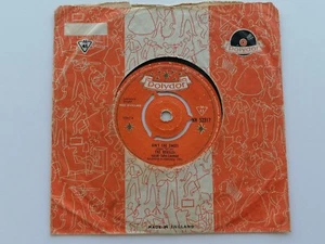THE BEATLES UK 1964 45 AINT SHE SWEET POLYDOR NH 52317 - Picture 1 of 10