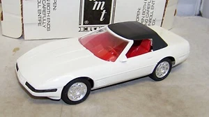 1:25 AMT ERTL 1992 CORVETTE CONVERTILBE 1 MILLIONTH CORVETTE PROMOTIONAL 6702 - Picture 1 of 8