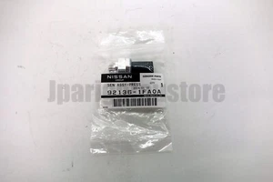 Nissan Genuine Sensor Assy Pressure 92136-1FA0A - Picture 1 of 4