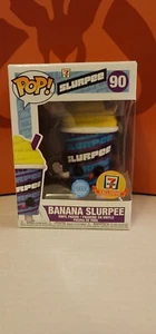 Icone #0090 Funko POP! Banana Slurpee #0090 *Glitter* (7-Eleven) - Foto 1 di 6