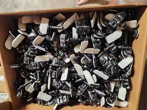 210pcs FULL BOX NEW GM 13533166/13542523 TPMS TIRE PRESSURE INDICATOR SENSOR - Picture 1 of 4
