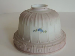 Vintage Glas rosa violett Lampenschirm weiß glänzend Innen Pendel Decke 2 1/8 - Bild 1 von 8