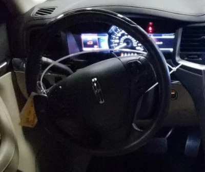 2013-2016 Lincoln MKS LH Driver Steering Wheel Airbag OEM - Image 1 of 4