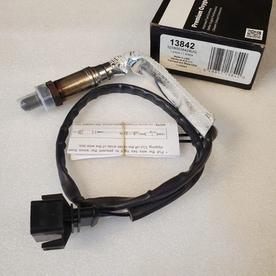 NUEVO OEM BOSCH 13842 Sensor de oxígeno para 96-2000 Audi A4 A6 A8, VW Volkswagen Foto 1 de 4
