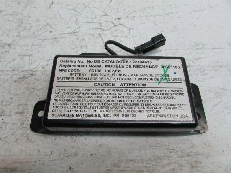 Cadillac DTS 2010 módulo de control de comunicación en estrella computadora ecu ecm 22704633 Foto 1 de 4