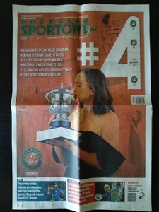 IGA SWIATEK ROLAND GARROS 2023 CHAMPION on cover PRZEGLAD SPORTOWY 49/2023 - Picture 1 of 4