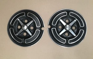 HUB CAPS HUBCAPS SET 2PCS FORD CORTINA MK3 TC TD SPORT MODEL GENUINE NOS PARTS - Picture 1 of 9