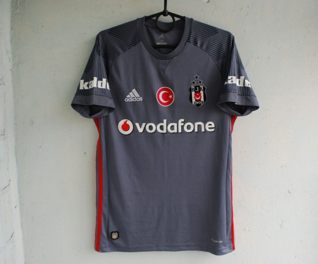 2017 / 2019 Besiktas Adidas Away soccer jersey shirt Medium SS camiseta  maglia