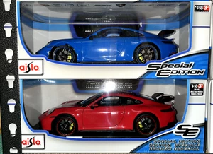 2 2022 PORSCHE 911 (992) CARRERA GT3 1 BLUE & 1 RED by MAISTO 1:18 FREE SHIPPING - Picture 1 of 7