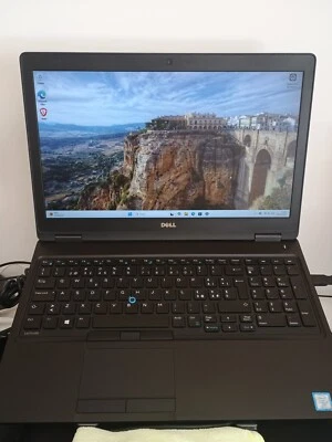Dell Latitude 5580, I7, 1TB SSD, 32GB RAM - Immagine 1 di 4