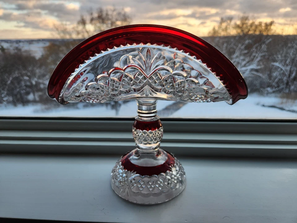 Tarentum’s Atlanta / Royal Crystal Ruby Stain Banana Stand 1894 - 1898 - Image 1 of 4