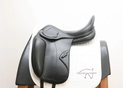 Sillín usado Amerigo Cortina Dressage 18+3 #4102 Foto 1 de 4