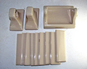 Vintage MCM Porcelain Bathroom Tiles Toilet Paper & Towel Holder Set Glossy Tan - Picture 1 of 7
