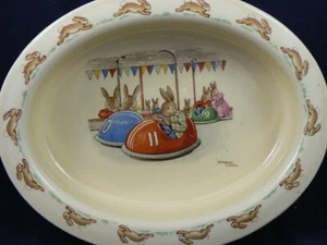 Assiette bébé ovale Royal Doulton Bunnykins DODGEMS BARBARA VERNON design rare - Photo 1/4