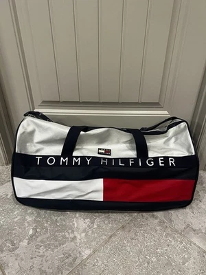 Tommy Hilfiger Vintage Blue Logo SpellOut Flag Duffle Travel Bag 24x12x10 Duffel - Image 1 of 4