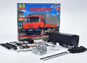 Camion Tatra 815 V26 à voile - AVD 1:43 - Photo 1/11