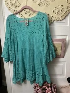 JOHNNY WAS Turquoise Eyelet Top Size XS Outstanding! - Picture 1 of 5