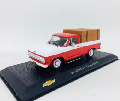雪佛兰 C-14 农场货运皮卡车罕见巴西压铸比例 1: 43+ 杂志 — 第 1/3 张图片