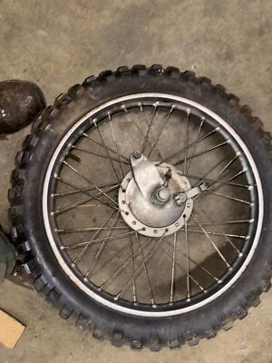 Rueda trasera honda ca-200 63-66, 42601001060 Foto 1 de 4