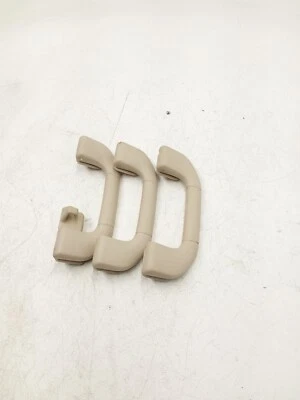 Комплект из 3 оригинальных ручек захвата крыши для салона Mercedes C250 E350 W211 2014 года выпуска - Изображение 1 из 4