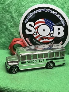 Hot Wheels 1988 School Bus 1:64 Chrome / Silver Diecast EX Condition - Picture 1 of 8