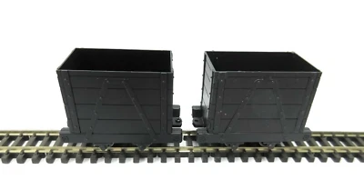 0n18 Scale PH 2 Coal Wagons Kit On18/O9 Narrow Gauge Mining Ore Car Dumper - Image 1 of 4