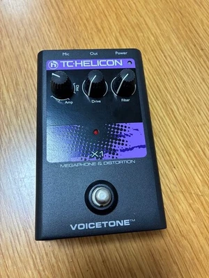 TC-Helicon VoiceTone X1 Megaphone Distortion Vocal FX w/ Adapter Japan - Image 1 of 3