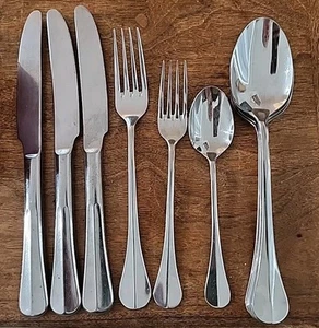 Pottery Barn PBN8 Set di 11 pezzi di ricambio in acciaio inox 18/8 Giappone. - Foto 1 di 3