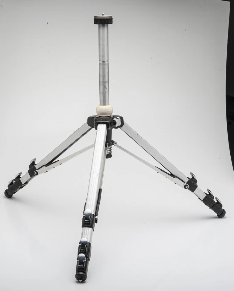 Velbon AEF-3 AEF3 AEF 3 Dreibeinstativ tripod groß in Silber Schwarz universal  - Bild 1 von 4