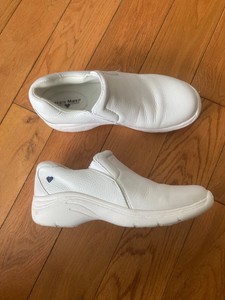 nurse mates wide width shoes