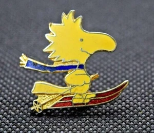 Woodstock Skiing Peanuts Ski Lapel Pin - Picture 1 of 3