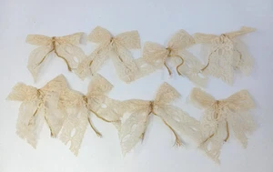 Spitze Schleife Ornamente Draht Wickel Menge 8 Beige Viktorianisch Land 4x5" - Bild 1 von 8