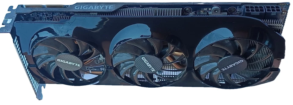 SCHEDA GRAFICA GIGABYTE RADEON HD 7950 WindForce 3X OC, 3 GB GDDR5 384 BIT - Immagine 1 di 4