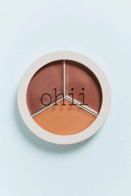 URBAN OUTFITTERS OHII SOFT GLOW HIGHLIGHTER - Image 1 of 4